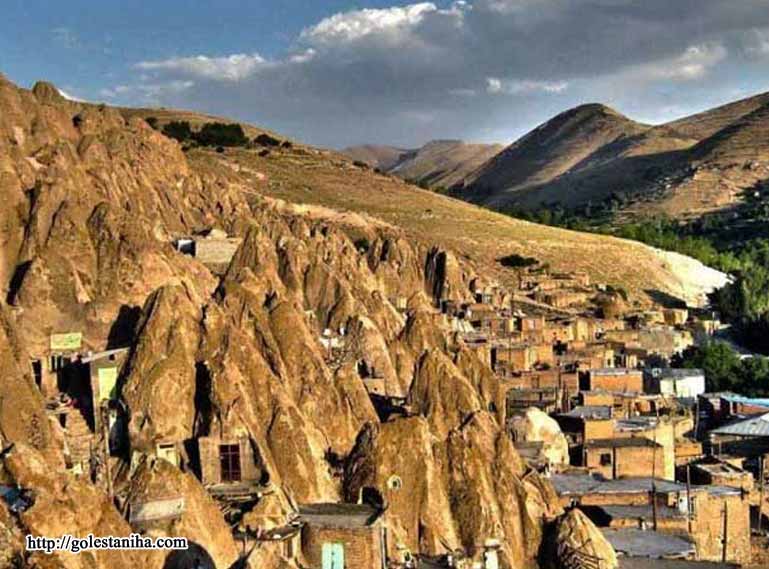 روستای باستانی سنگی کندوان