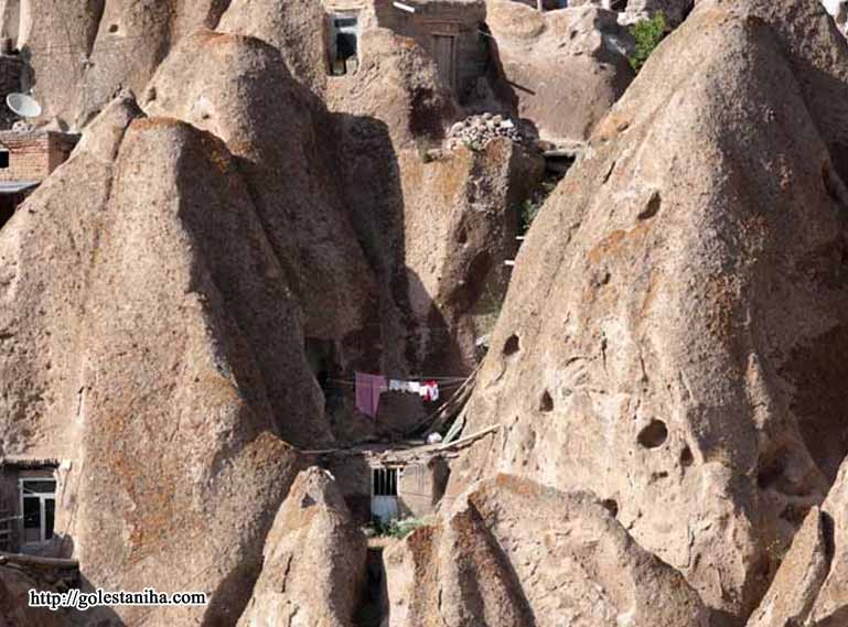 روستای باستانی سنگی کندوان