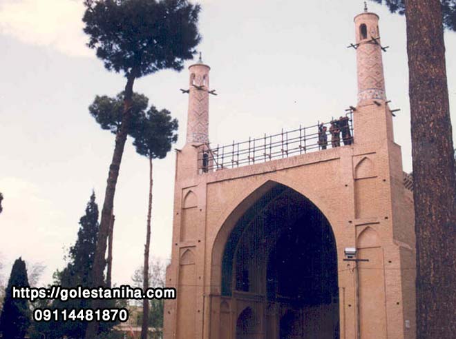 نگاهی به تاریخچه منارجنبان اصفهان